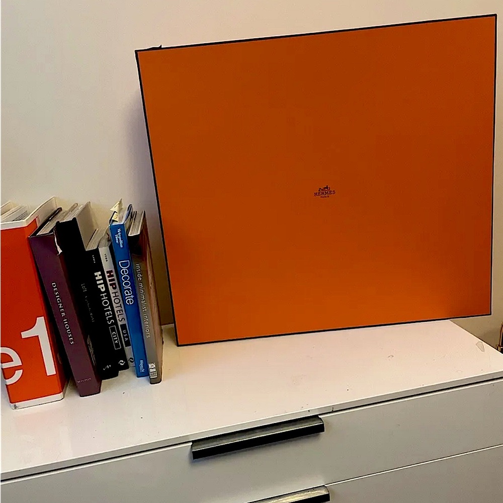 Rare Hermes XXL Orange Box 25” x 23” Birkin bag storage Hermés Japan collector